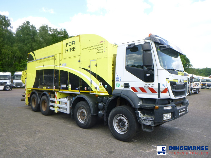Iveco Trakker 500 8x4 MTS vacuum excavator / Saugbagger - Camion hydrocureur: photos 2 Iveco Trakker 500 8x4 MTS vacuum excavator / Saugbagger - Camion hydrocureur: photos 2