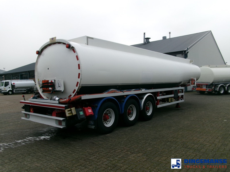 Lakeland Fuel tank alu 42.8 m3 / 6 comp + pump - Semi-remorque citerne: photos 4 Lakeland Fuel tank alu 42.8 m3 / 6 comp + pump - Semi-remorque citerne: photos 4