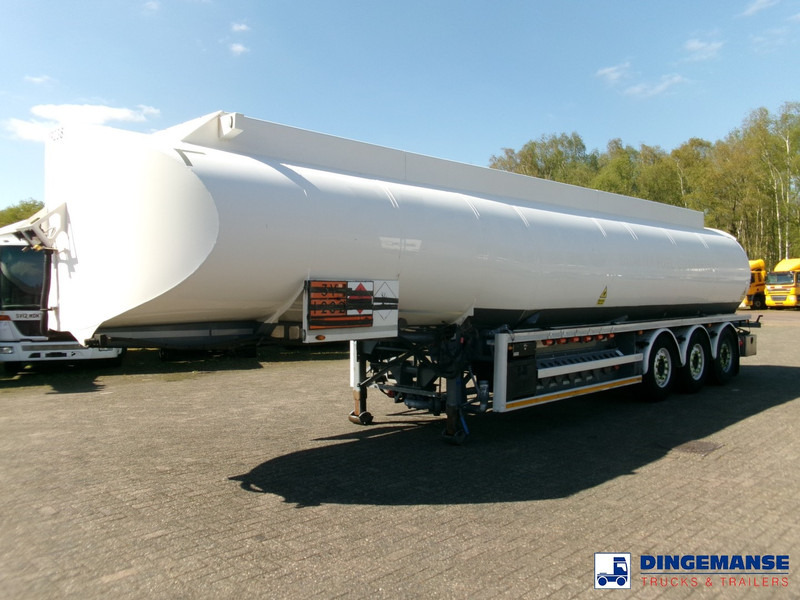 Lakeland Fuel tank alu 42.8 m3 / 6 comp + pump - Semi-remorque citerne: photos 1 Lakeland Fuel tank alu 42.8 m3 / 6 comp + pump - Semi-remorque citerne: photos 1