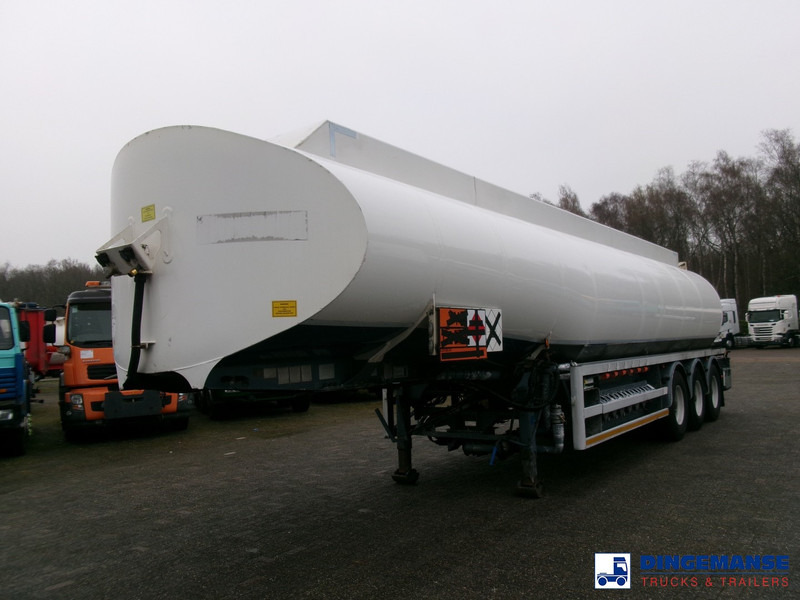 Lakeland Fuel tank alu 42.8 m3 / 6 comp + pump - Semi-remorque citerne: photos 1 Lakeland Fuel tank alu 42.8 m3 / 6 comp + pump - Semi-remorque citerne: photos 1