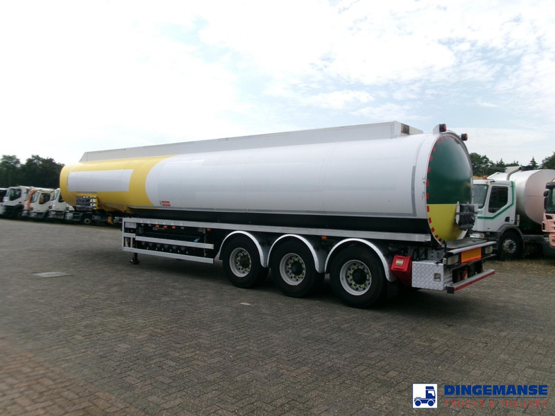 Lakeland Fuel tank alu 43 m3 / 6 comp - Semi-remorque citerne: photos 3 Lakeland Fuel tank alu 43 m3 / 6 comp - Semi-remorque citerne: photos 3