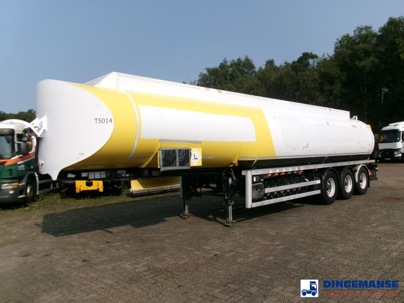 Lakeland Fuel tank alu 43 m3 / 6 comp - Semi-remorque citerne: photos 1 Lakeland Fuel tank alu 43 m3 / 6 comp - Semi-remorque citerne: photos 1