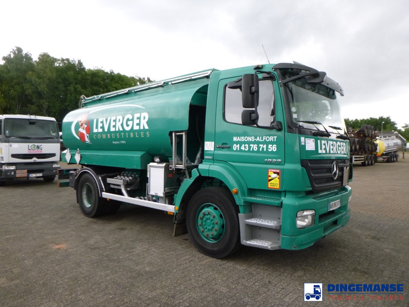 Mercedes-Benz Axor 1829 4x2 heavy oil tank 14.4 m3 / 4 comp - Camion citerne: photos 2 Mercedes-Benz Axor 1829 4x2 heavy oil tank 14.4 m3 / 4 comp - Camion citerne: photos 2