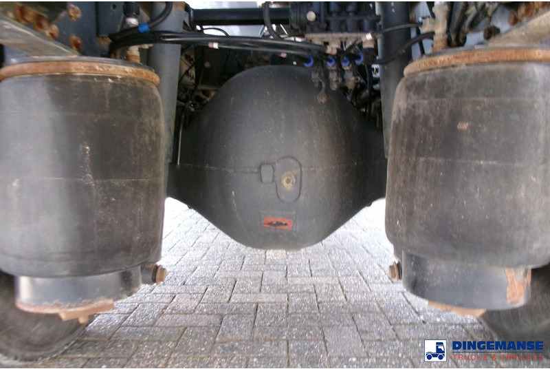 Renault Premium 270 4x2 fuel tank 13.7 m3 / 4 comp - Camion citerne: photos 5 Renault Premium 270 4x2 fuel tank 13.7 m3 / 4 comp - Camion citerne: photos 5