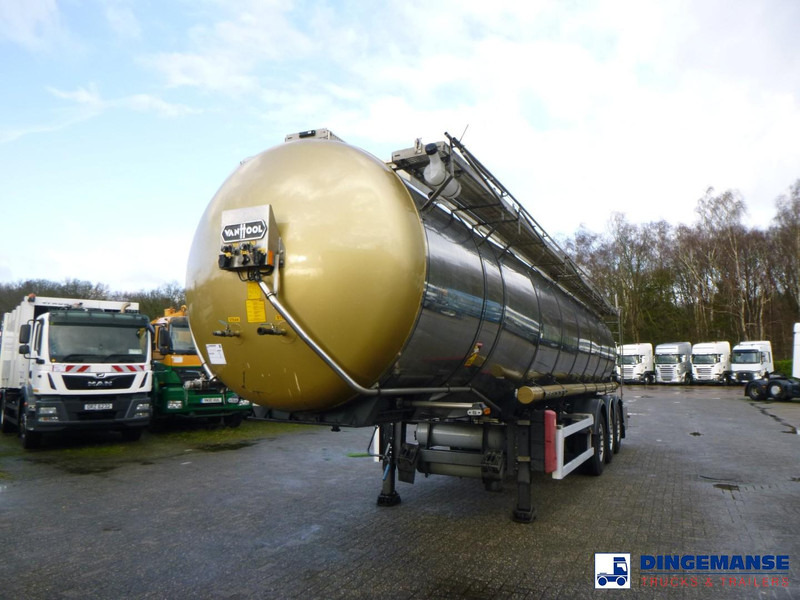 Van Hool Chemical tank inox 30 m3 / 1 comp ADR 12/03/2024 - Semi-remorque citerne: photos 1 Van Hool Chemical tank inox 30 m3 / 1 comp ADR 12/03/2024 - Semi-remorque citerne: photos 1