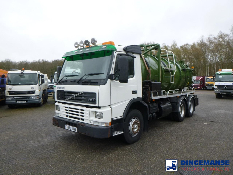 Volvo FM7 290 6X4 RHD vacuum tank 13.7 m3 - Camion hydrocureur: photos 1 Volvo FM7 290 6X4 RHD vacuum tank 13.7 m3 - Camion hydrocureur: photos 1