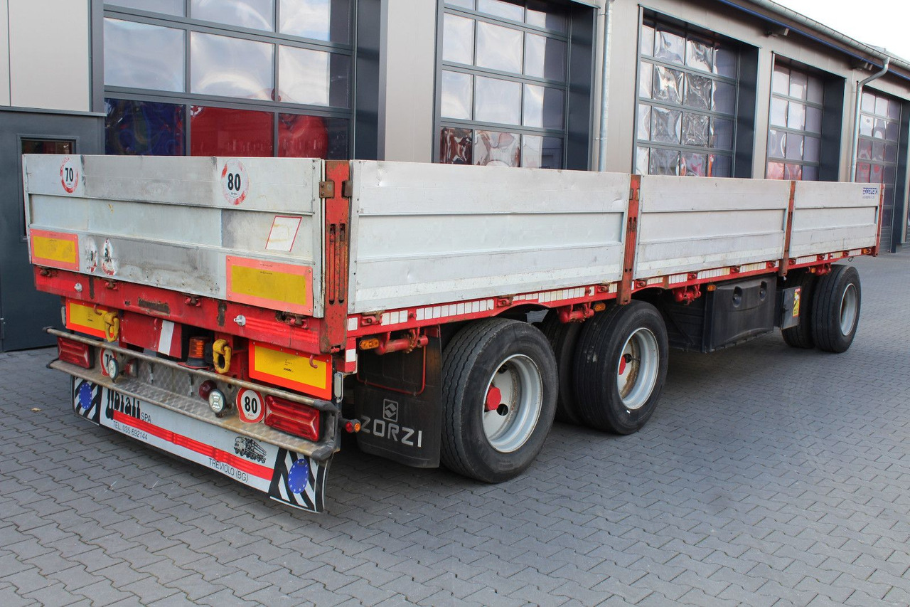 3-Achs ZORZI Pritschen-Anhänger Plateau-Rolle - Remorque porte-engin surbaissée: photos 4 3-Achs ZORZI Pritschen-Anhänger Plateau-Rolle - Remorque porte-engin surbaissée: photos 4