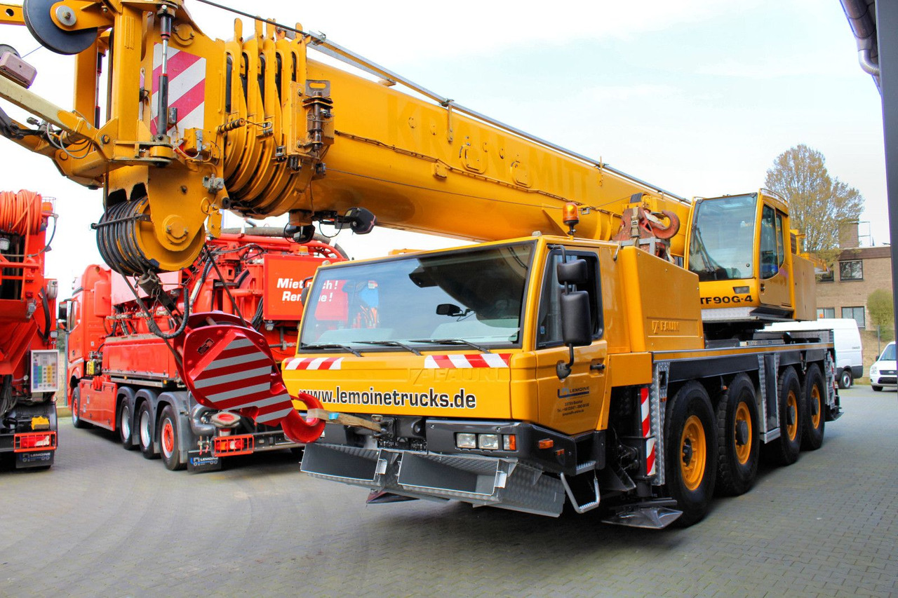Faun Tadano FAUN ATF 90 G-4 8x6 Autokran + 20 tonnen - Camion grue: photos 3 Faun Tadano FAUN ATF 90 G-4 8x6 Autokran + 20 tonnen - Camion grue: photos 3