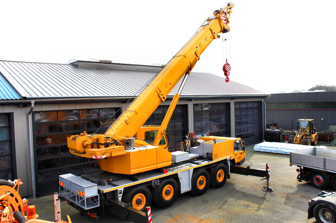 Faun Tadano FAUN ATF 90 G-4 8x6 Autokran + 20 tonnen - Camion grue: photos 1 Faun Tadano FAUN ATF 90 G-4 8x6 Autokran + 20 tonnen - Camion grue: photos 1