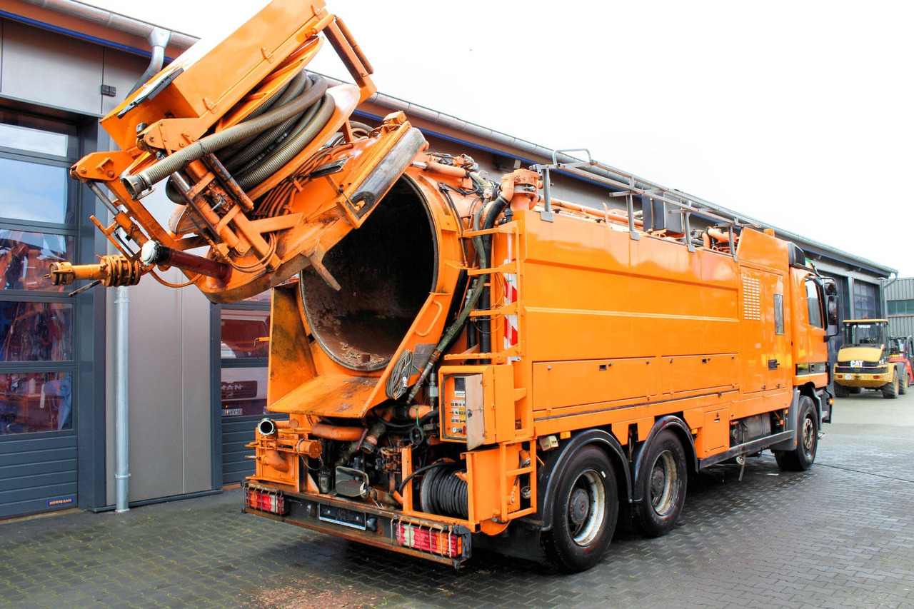 Mercedes-Benz Actros 2653 6x4 V8 Müller 16m³ Saug u.Spül-Kombi - Camion hydrocureur: photos 5 Mercedes-Benz Actros 2653 6x4 V8 Müller 16m³ Saug u.Spül-Kombi - Camion hydrocureur: photos 5
