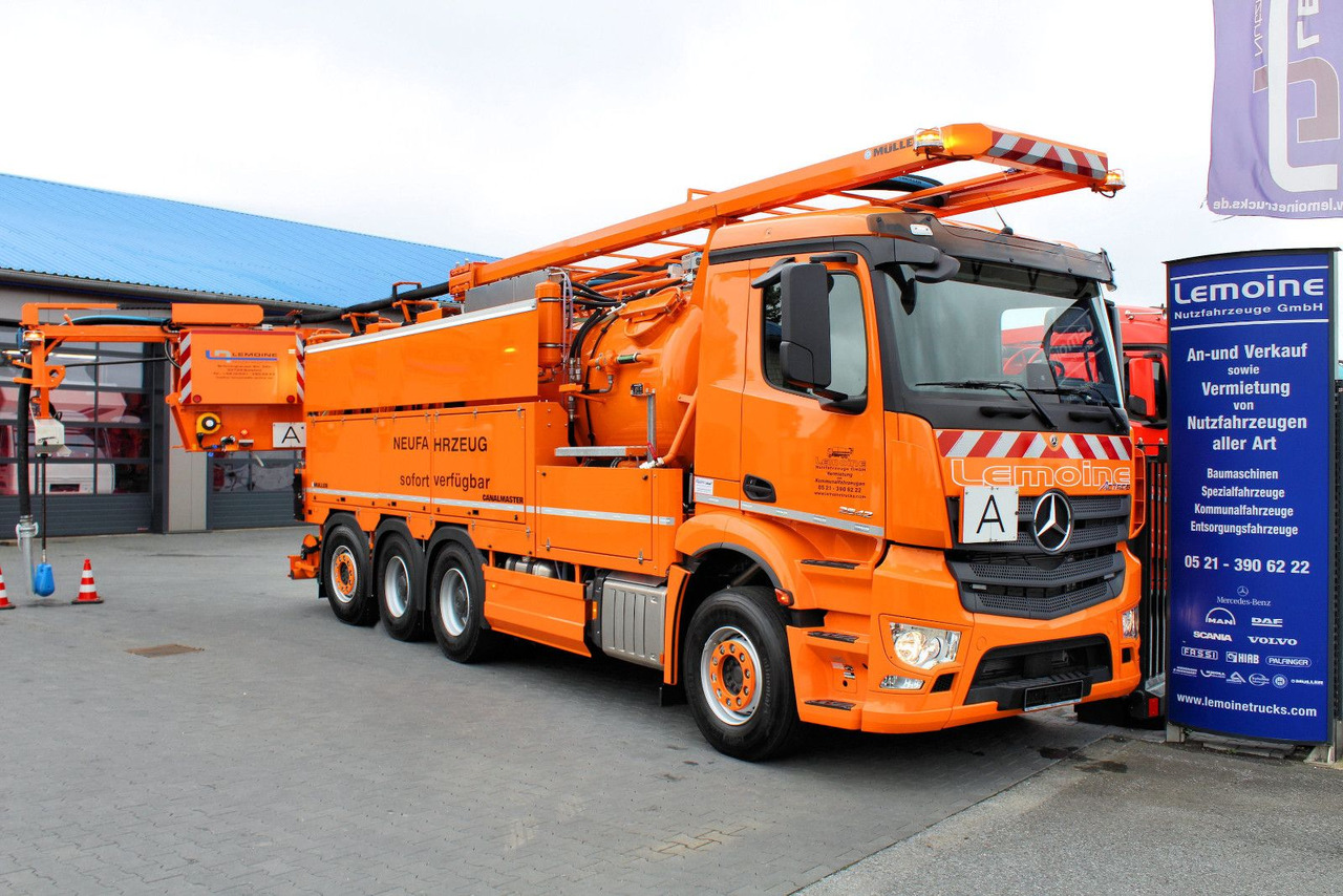 Mercedes-Benz Arocs 3551 8x4 Müller 16mCanalmaster F160EWA WRG - Camion hydrocureur: photos 1 Mercedes-Benz Arocs 3551 8x4 Müller 16mCanalmaster F160EWA WRG - Camion hydrocureur: photos 1