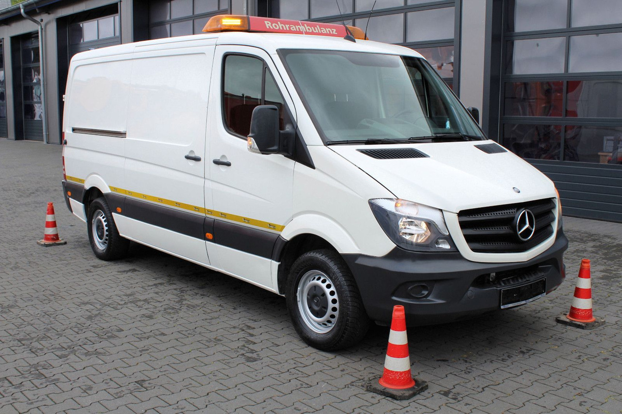 Mercedes-Benz Sprinter 316 CDI + Leistikow 1m³ HD-Spüler 3,5t - Camion hydrocureur: photos 1 Mercedes-Benz Sprinter 316 CDI + Leistikow 1m³ HD-Spüler 3,5t - Camion hydrocureur: photos 1