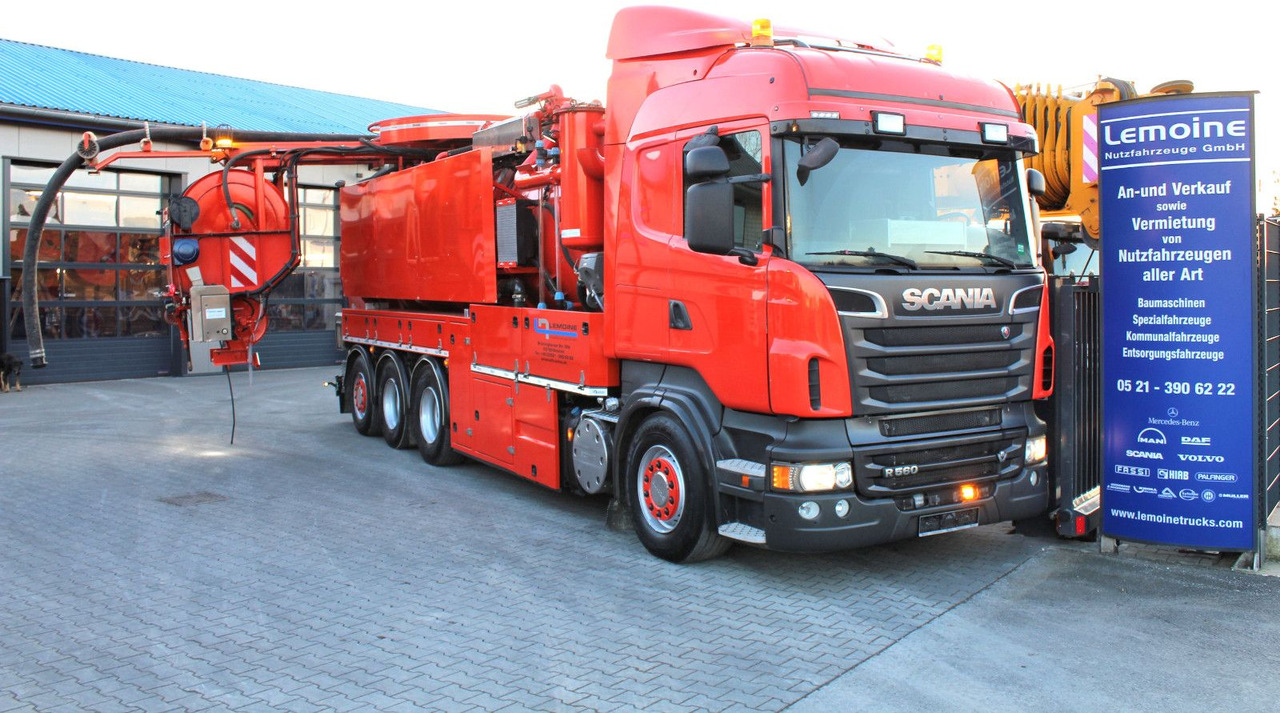 Scania R560 V8 8x4 Kroll 20m³ WRG 2x HD-Pumpe 620 Liter - Camion hydrocureur: photos 1 Scania R560 V8 8x4 Kroll 20m³ WRG 2x HD-Pumpe 620 Liter - Camion hydrocureur: photos 1