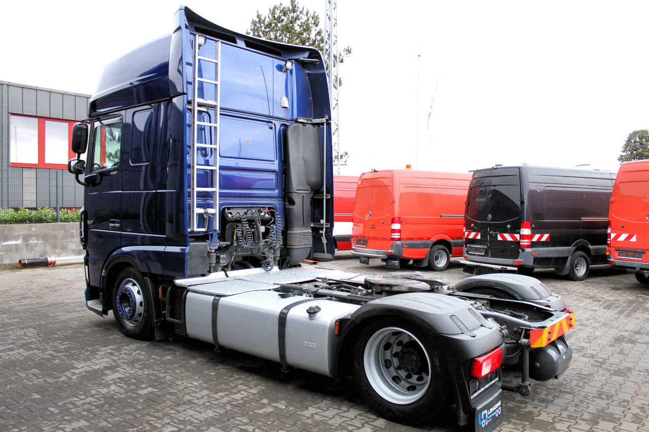 DAF XF 480 FT 4x2 SZM Lowliner !!! TOP !!! - Tracteur routier: photos 4 DAF XF 480 FT 4x2 SZM Lowliner !!! TOP !!! - Tracteur routier: photos 4