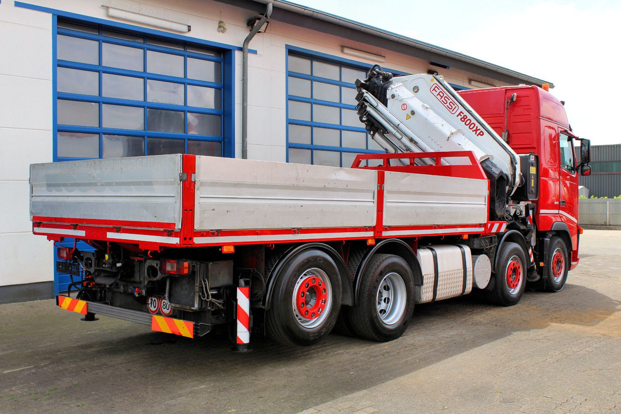 Volvo 480 8x2 Pritsche + FASSI F800XP Kran 6x - Camion plateau, Camion grue: photos 2 Volvo 480 8x2 Pritsche + FASSI F800XP Kran 6x - Camion plateau, Camion grue: photos 2