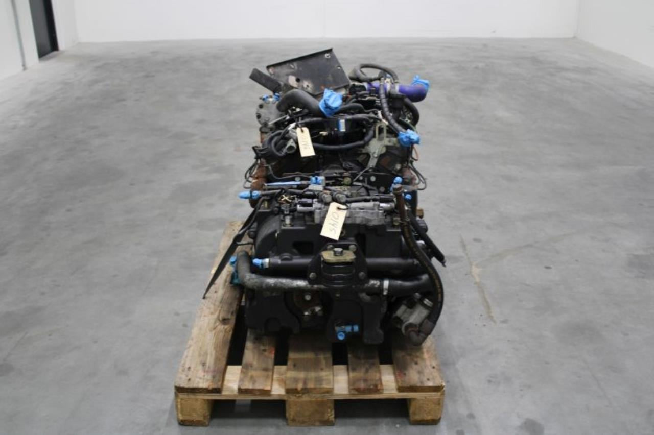 Hyster H4-H5.5FT - Moteur: photos 3 Hyster H4-H5.5FT - Moteur: photos 3