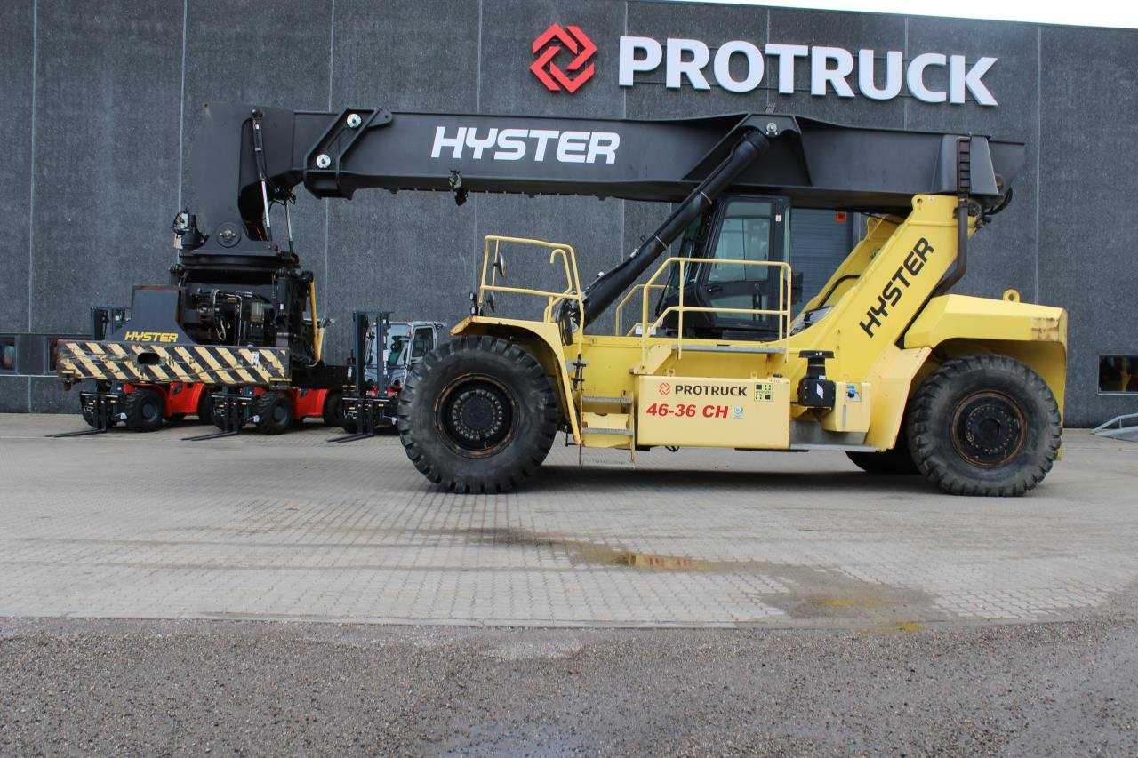 Hyster RS46-36CH - Reach stacker: photos 1 Hyster RS46-36CH - Reach stacker: photos 1