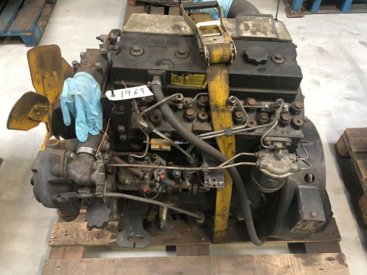 Perkins 1104T - Moteur: photos 2 Perkins 1104T - Moteur: photos 2