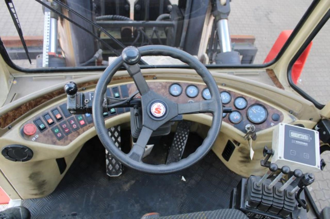 SveTruck 16120-38 - Chariot élévateur diesel: photos 4 SveTruck 16120-38 - Chariot élévateur diesel: photos 4