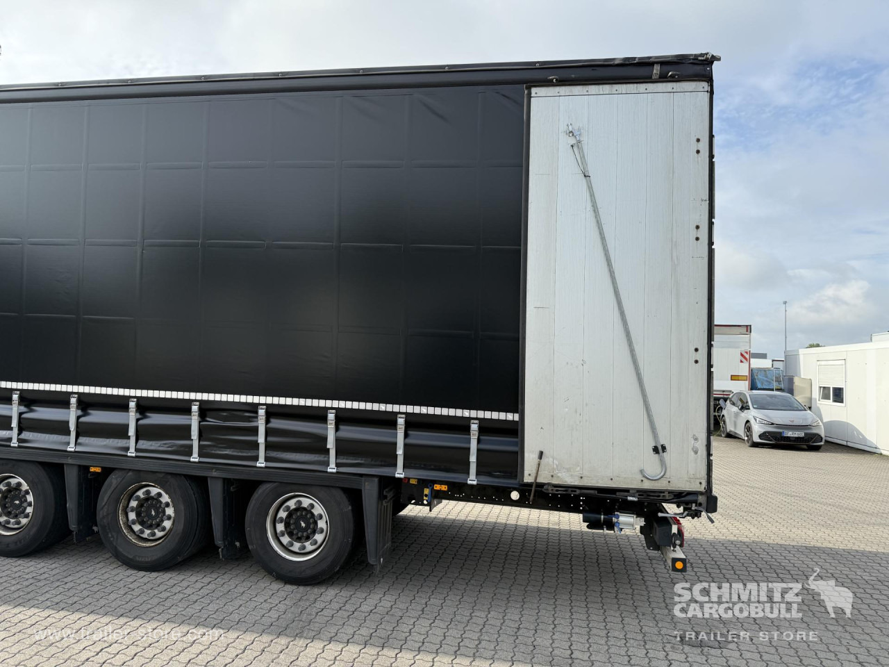 SCHMITZ Auflieger Curtainsider Mega - Semi-remorque rideaux coulissants: photos 2 SCHMITZ Auflieger Curtainsider Mega - Semi-remorque rideaux coulissants: photos 2