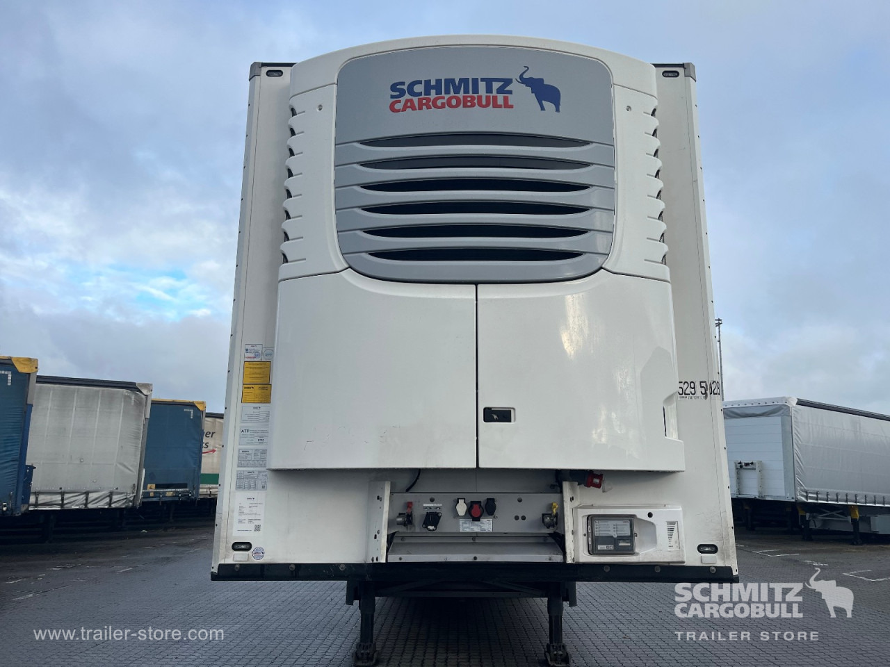 SCHMITZ Auflieger Tiefkühler Standard Double deck - Semi-remorque isothermique: photos 2 SCHMITZ Auflieger Tiefkühler Standard Double deck - Semi-remorque isothermique: photos 2