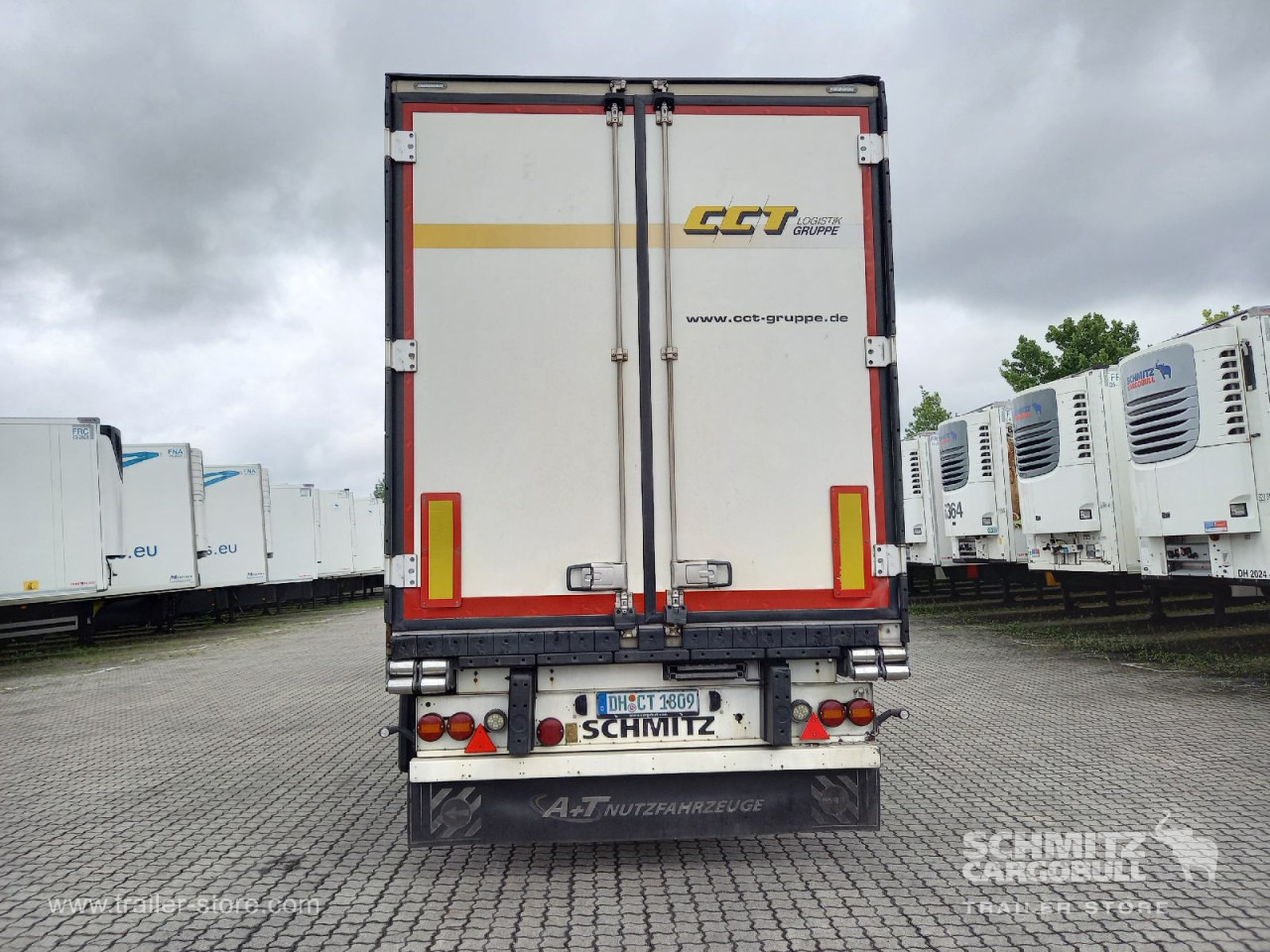 Semi-remorque isothermique SCHMITZ Auflieger Tiefkühler Standard Double deck: photos 12 Semi-remorque isothermique SCHMITZ Auflieger Tiefkühler Standard Double deck: photos 12