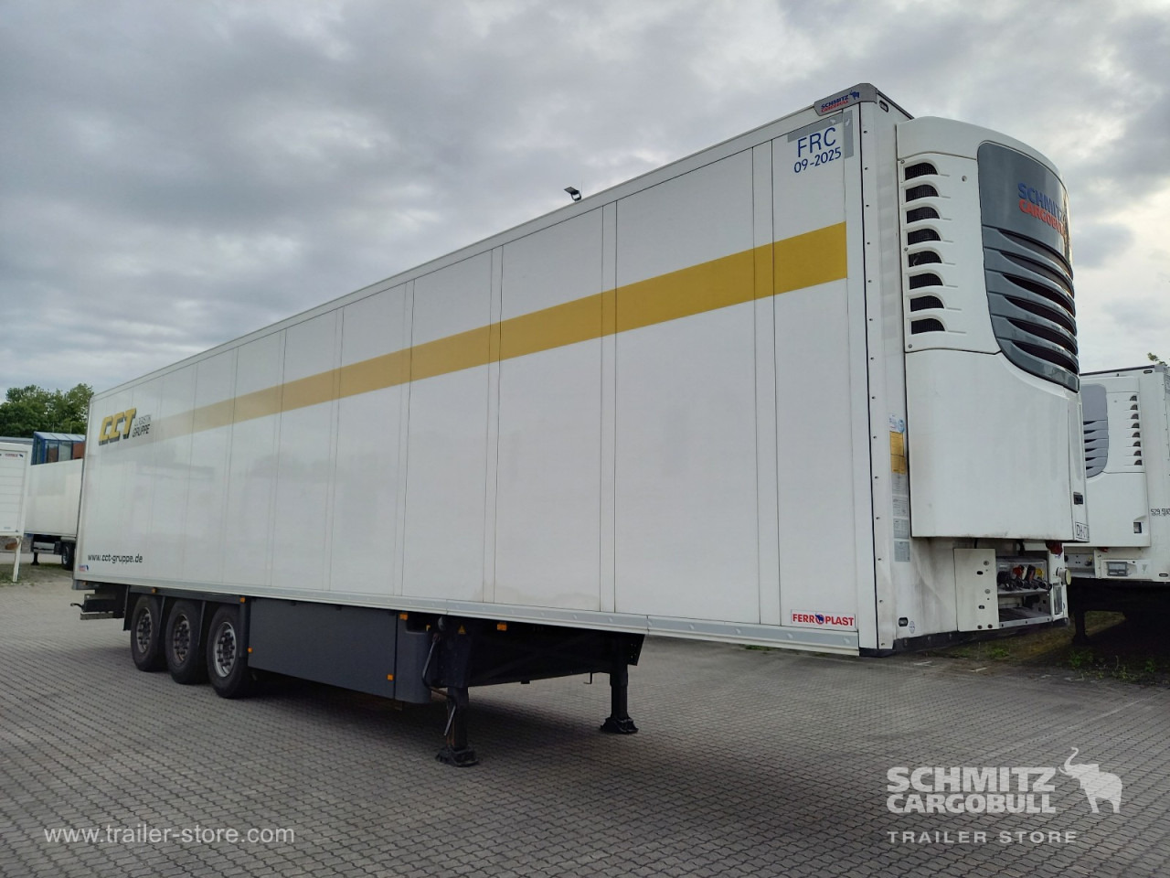 SCHMITZ Auflieger Tiefkühler Standard Double deck - Semi-remorque isothermique: photos 1 SCHMITZ Auflieger Tiefkühler Standard Double deck - Semi-remorque isothermique: photos 1