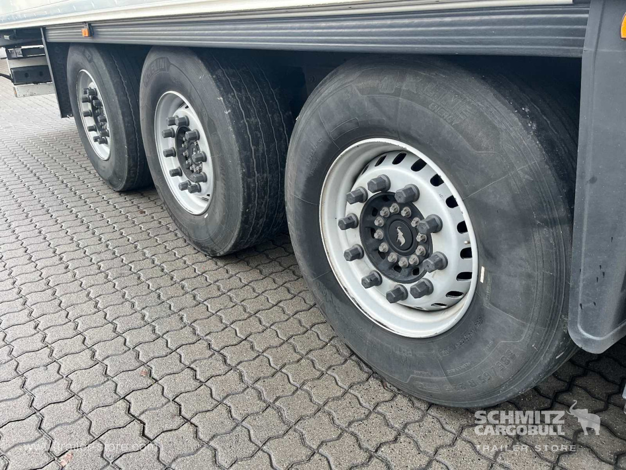SCHMITZ Auflieger Tiefkühler Standard Double deck - Semi-remorque isothermique: photos 5 SCHMITZ Auflieger Tiefkühler Standard Double deck - Semi-remorque isothermique: photos 5