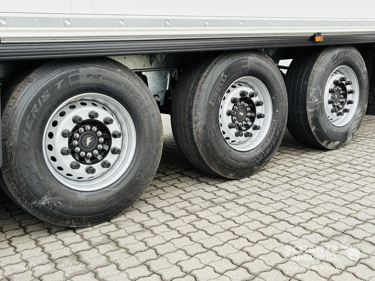 SCHMITZ Auflieger Tiefkühler Standard Double deck - Semi-remorque isothermique: photos 4 SCHMITZ Auflieger Tiefkühler Standard Double deck - Semi-remorque isothermique: photos 4