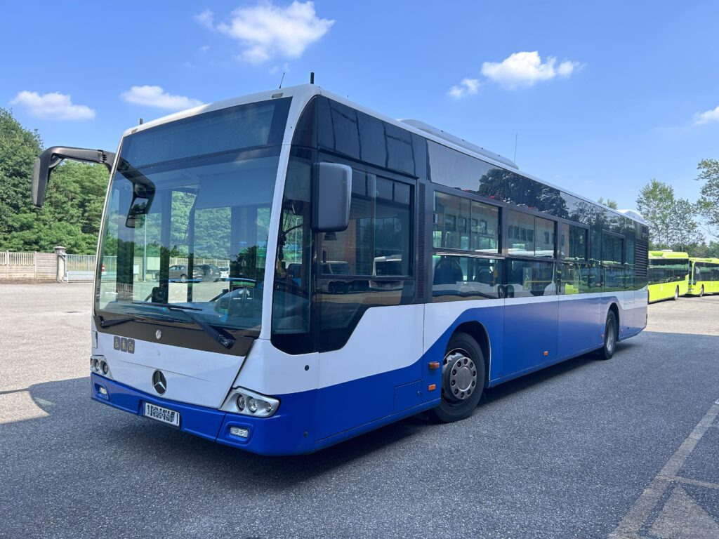 N.1 MERCEDES BENZ CONECTO 12MT – Anno 2016 - Bus urbain: photos 2 N.1 MERCEDES BENZ CONECTO 12MT – Anno 2016 - Bus urbain: photos 2