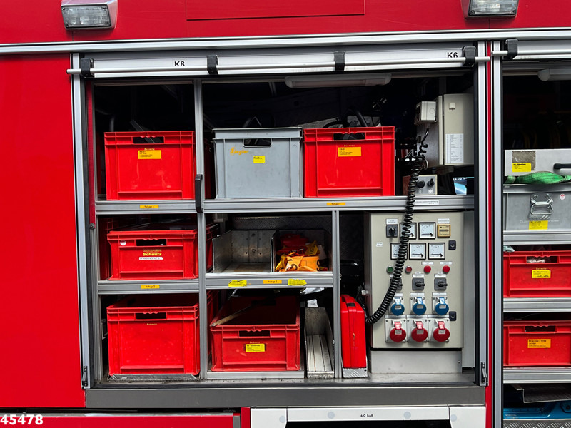 DAF FA 45 LF 150 Brandweer materiaalwagen + Mucar M5A-FOX Brandweer materiaal aanhangwagen - Camion de pompier: photos 4 DAF FA 45 LF 150 Brandweer materiaalwagen + Mucar M5A-FOX Brandweer materiaal aanhangwagen - Camion de pompier: photos 4