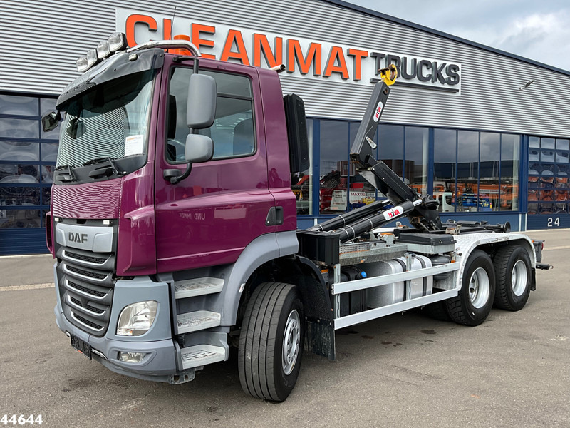 DAF FAT CF 480 6x4 Euro 6 Hyvalift 20 Ton haakarmsysteem Just 88.552 km! - Camion ampliroll: photos 1 DAF FAT CF 480 6x4 Euro 6 Hyvalift 20 Ton haakarmsysteem Just 88.552 km! - Camion ampliroll: photos 1