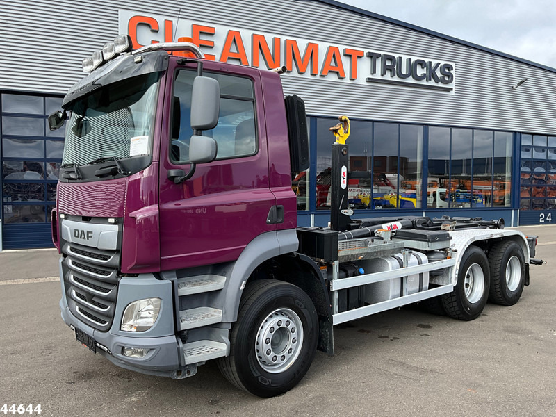 DAF FAT CF 480 6x4 Euro 6 Hyvalift 20 Ton haakarmsysteem Just 88.552 km! - Camion ampliroll: photos 2 DAF FAT CF 480 6x4 Euro 6 Hyvalift 20 Ton haakarmsysteem Just 88.552 km! - Camion ampliroll: photos 2