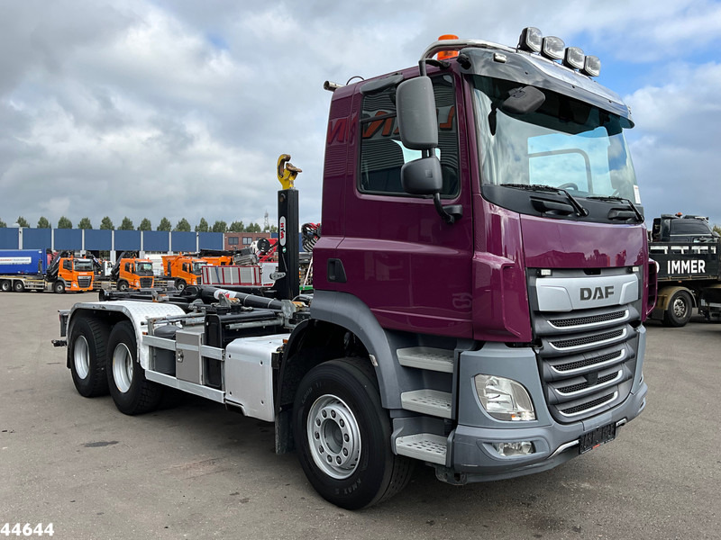 DAF FAT CF 480 6x4 Euro 6 Hyvalift 20 Ton haakarmsysteem Just 88.552 km! - Camion ampliroll: photos 3 DAF FAT CF 480 6x4 Euro 6 Hyvalift 20 Ton haakarmsysteem Just 88.552 km! - Camion ampliroll: photos 3