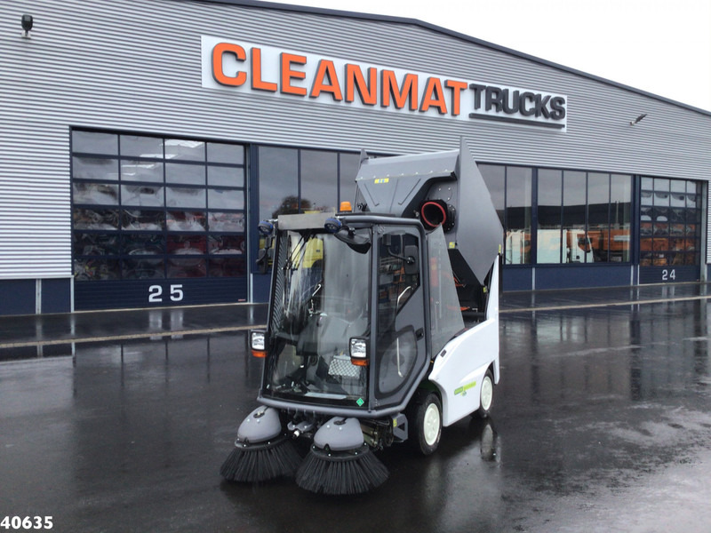 Green machine GM500H2 Hydrogen Waterstof Sweeper - Balayeuse de voirie: photos 5 Green machine GM500H2 Hydrogen Waterstof Sweeper - Balayeuse de voirie: photos 5