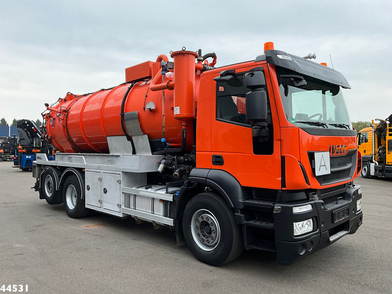 Iveco AD260SY/PS Euro 6 Kroll 13m³ Saug/Spul aufbau - Camion hydrocureur: photos 4 Iveco AD260SY/PS Euro 6 Kroll 13m³ Saug/Spul aufbau - Camion hydrocureur: photos 4