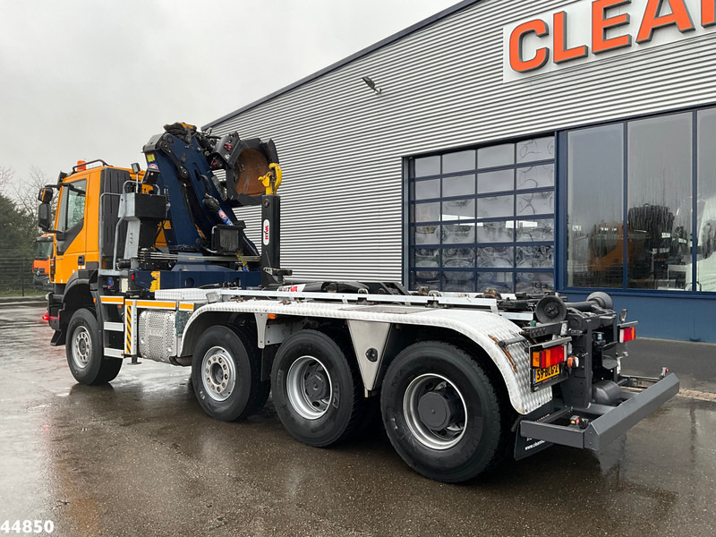 Iveco Trakker AD380T41W 8x6 Euro 6 HMF 19 Tonmeter Z-kraan - Camion ampliroll, Camion grue: photos 2 Iveco Trakker AD380T41W 8x6 Euro 6 HMF 19 Tonmeter Z-kraan - Camion ampliroll, Camion grue: photos 2