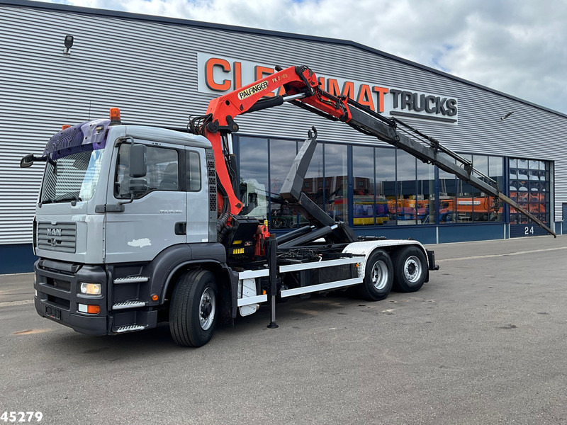 MAN TGA 26.360 6x2 Palfinger 21 Tonmeter laadkraan - Camion ampliroll, Camion grue: photos 1 MAN TGA 26.360 6x2 Palfinger 21 Tonmeter laadkraan - Camion ampliroll, Camion grue: photos 1