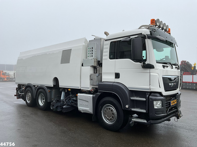 MAN TGS 26.440 Euro 6 Beam S14000 Wegdekreiniger - Balayeuse de voirie: photos 5 MAN TGS 26.440 Euro 6 Beam S14000 Wegdekreiniger - Balayeuse de voirie: photos 5