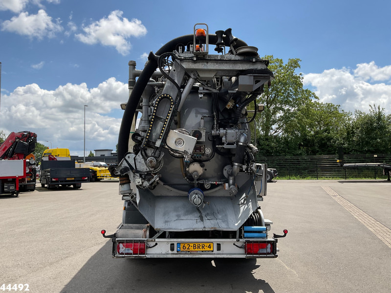 MAN TGS 28.440 FFG Flensburger 12,5m³ Saug/Spul combi Waterrecycling - Camion hydrocureur: photos 3 MAN TGS 28.440 FFG Flensburger 12,5m³ Saug/Spul combi Waterrecycling - Camion hydrocureur: photos 3