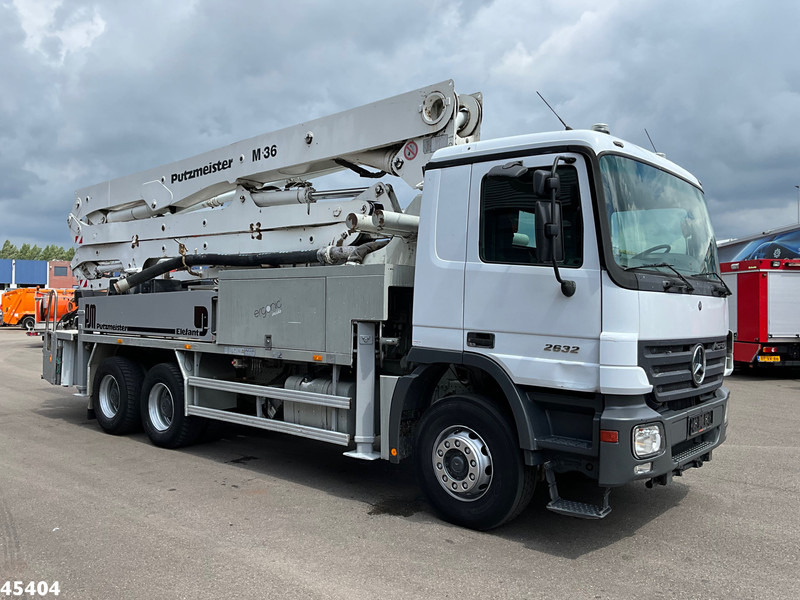 Mercedes-Benz Actros 2632 6x4 Putzmeister 36 Meter concrete pump - Camion pompe: photos 5 Mercedes-Benz Actros 2632 6x4 Putzmeister 36 Meter concrete pump - Camion pompe: photos 5