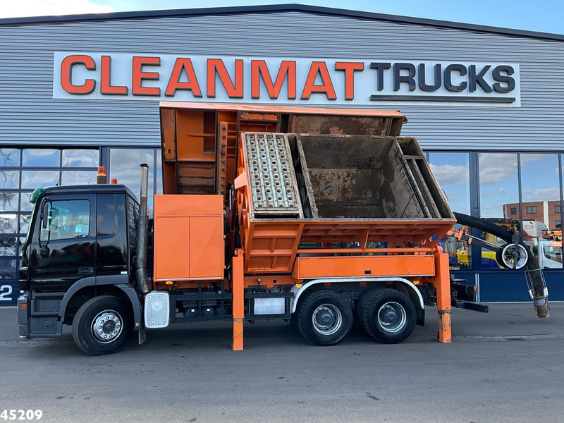 Mercedes-Benz Actros 3336 6x4 RSP Saugbagger 7m³ - Camion hydrocureur: photos 1 Mercedes-Benz Actros 3336 6x4 RSP Saugbagger 7m³ - Camion hydrocureur: photos 1
