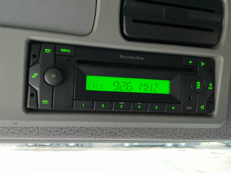 Camion ampliroll, Camion grue Mercedes-Benz Axor 2529 Atlas 12 Tonmeter laadkraan Just 86.058 km!: photos 14 Camion ampliroll, Camion grue Mercedes-Benz Axor 2529 Atlas 12 Tonmeter laadkraan Just 86.058 km!: photos 14