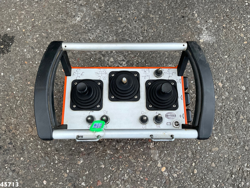 Camion ampliroll, Camion grue Mercedes-Benz Axor 2529 Atlas 12 Tonmeter laadkraan Just 86.058 km!: photos 10 Camion ampliroll, Camion grue Mercedes-Benz Axor 2529 Atlas 12 Tonmeter laadkraan Just 86.058 km!: photos 10