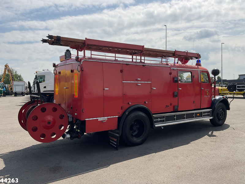 Mercedes-Benz LF 311 Oldtimer Feuerwehrfahrzeug Just 35.940 km! - Camion de pompier: photos 5 Mercedes-Benz LF 311 Oldtimer Feuerwehrfahrzeug Just 35.940 km! - Camion de pompier: photos 5