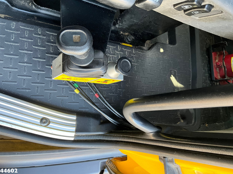 Camion benne Scania G 480 6x4 Kipper 10m³ Full Steel: photos 14 Camion benne Scania G 480 6x4 Kipper 10m³ Full Steel: photos 14