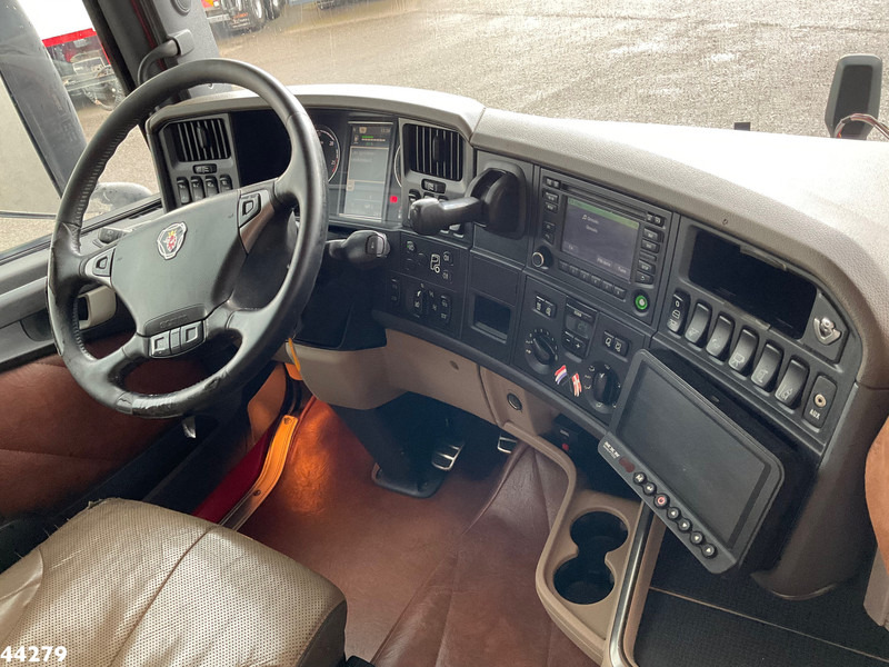 Photo d'intérieur 1: Camion ampliroll Scania R 580 Super 8x4 Euro 6 Palfinger 20 Ton haakarmsysteem