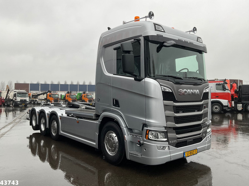 Scania R770 V8 8x2 Euro 6 Retarder Hyvalift 26 Ton NEW AND UNUSED! - Camion ampliroll: photos 3 Scania R770 V8 8x2 Euro 6 Retarder Hyvalift 26 Ton NEW AND UNUSED! - Camion ampliroll: photos 3