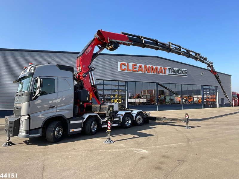 Volvo FH 540 Fassi 165 Tonmeter laadkraan + Fly-Jib Just 104.869 km! - Tracteur routier: photos 1 Volvo FH 540 Fassi 165 Tonmeter laadkraan + Fly-Jib Just 104.869 km! - Tracteur routier: photos 1