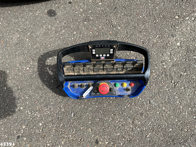 Crédit-bail Volvo FH 540 8x4 HMF 85 Tonmeter laadkraan + Fly-Jib Just 222.786 km! Volvo FH 540 8x4 HMF 85 Tonmeter laadkraan + Fly-Jib Just 222.786 km!: photos 11 Crédit-bail Volvo FH 540 8x4 HMF 85 Tonmeter laadkraan + Fly-Jib Just 222.786 km! Volvo FH 540 8x4 HMF 85 Tonmeter laadkraan + Fly-Jib Just 222.786 km!: photos 11